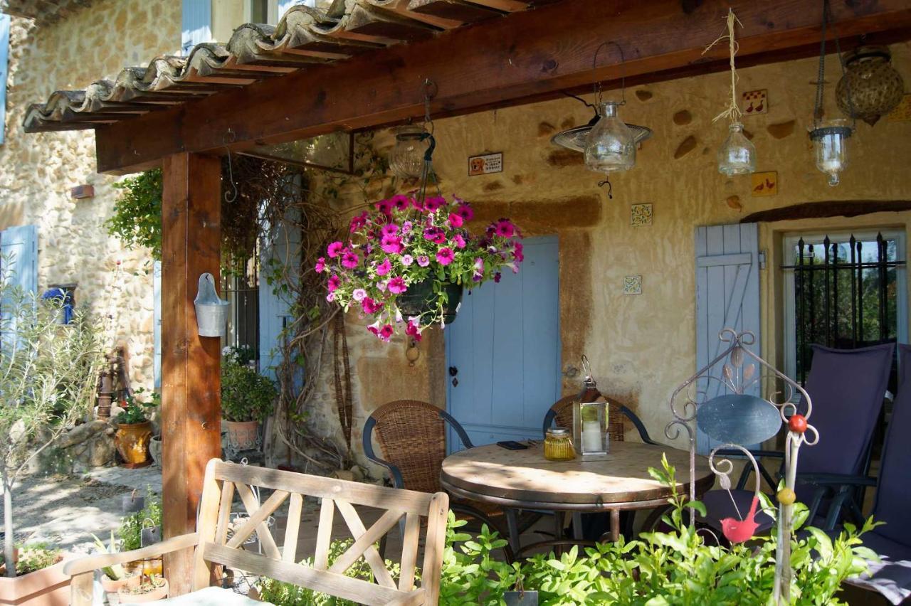 Mas Du Clos De L'Escarrat Jonquieres  Dış mekan fotoğraf