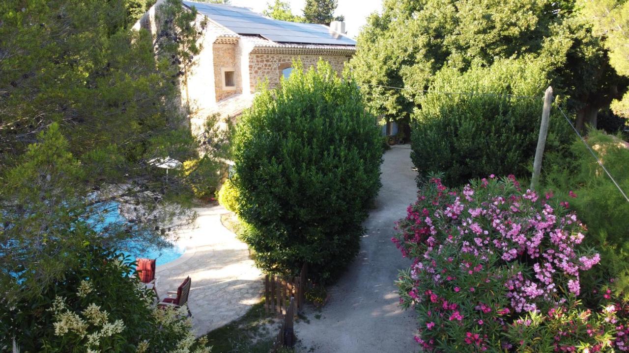 Mas Du Clos De L'Escarrat Jonquieres  Dış mekan fotoğraf