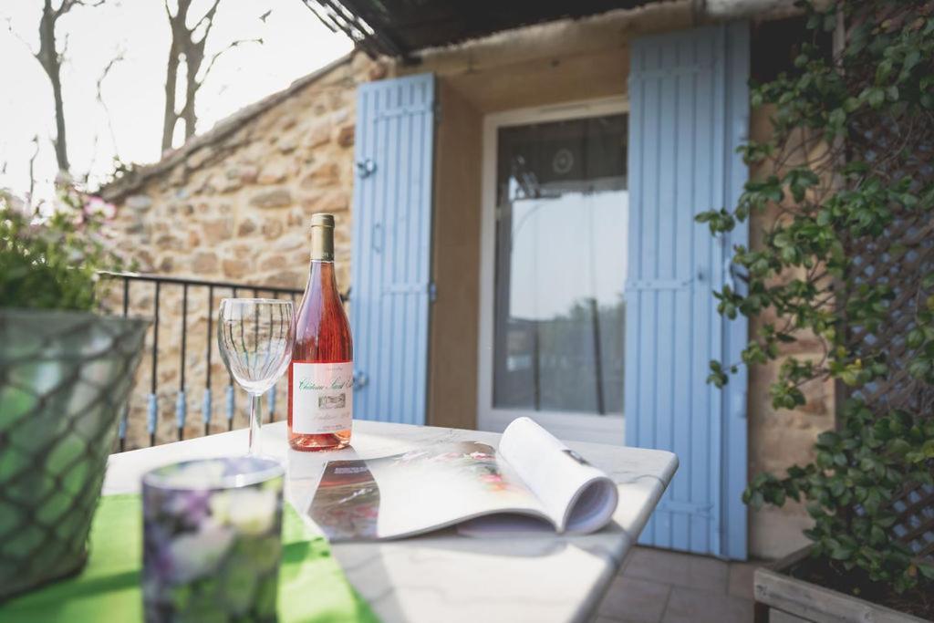 Mas Du Clos De L'Escarrat Jonquieres  Dış mekan fotoğraf